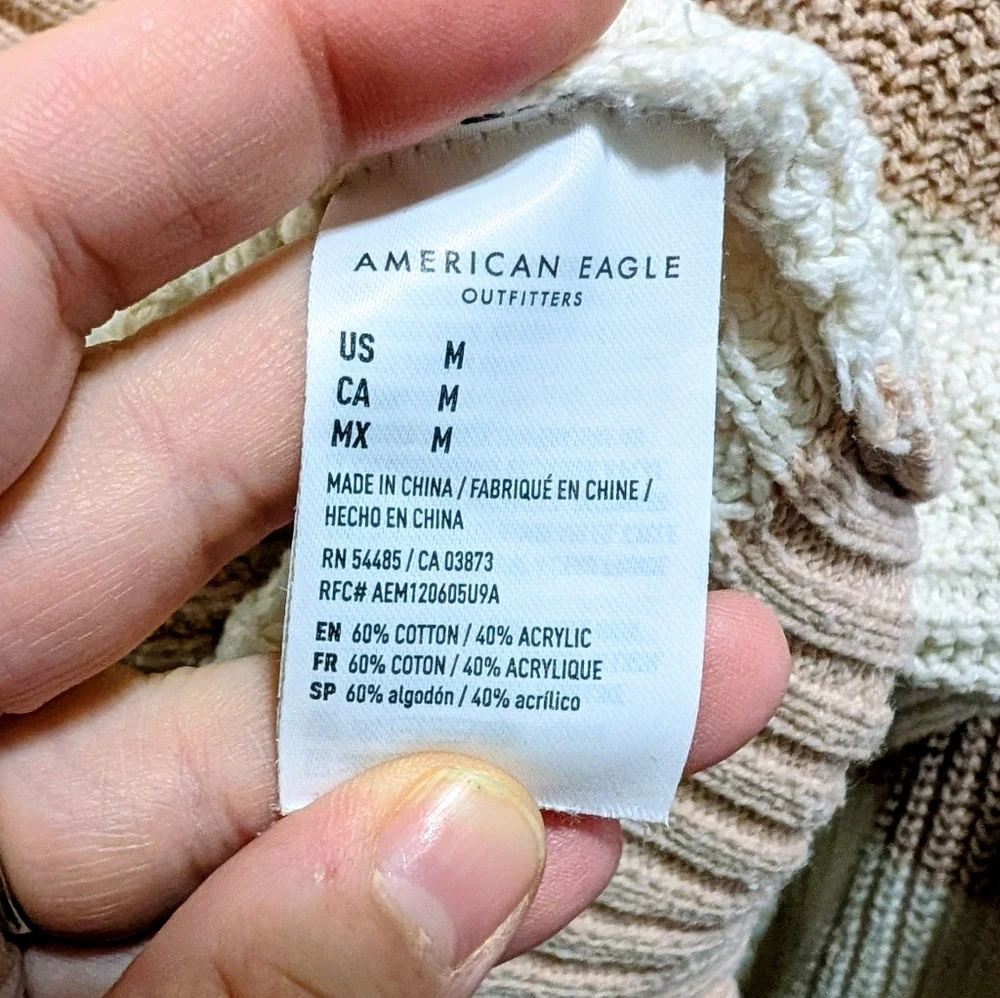 American Eagle Outfitters V-Neck Sweater - Pink and Cream